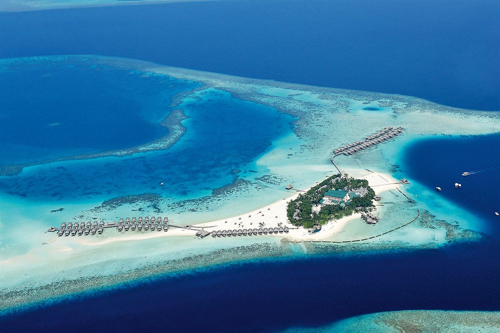 Constance Moofushi Maldives - All Inclusive image 1